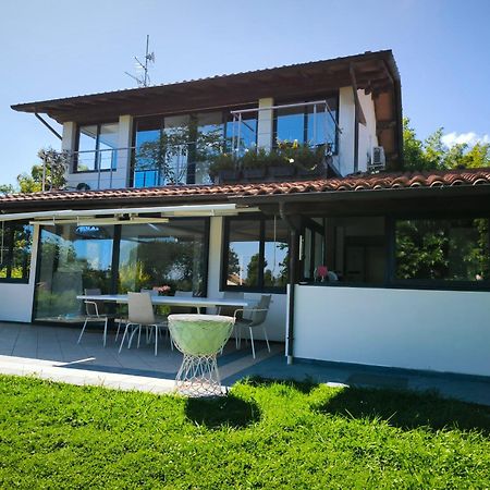 Versilia - Pietrasanta - Le Colmate Guesthouse Tonfano Exteriör bild