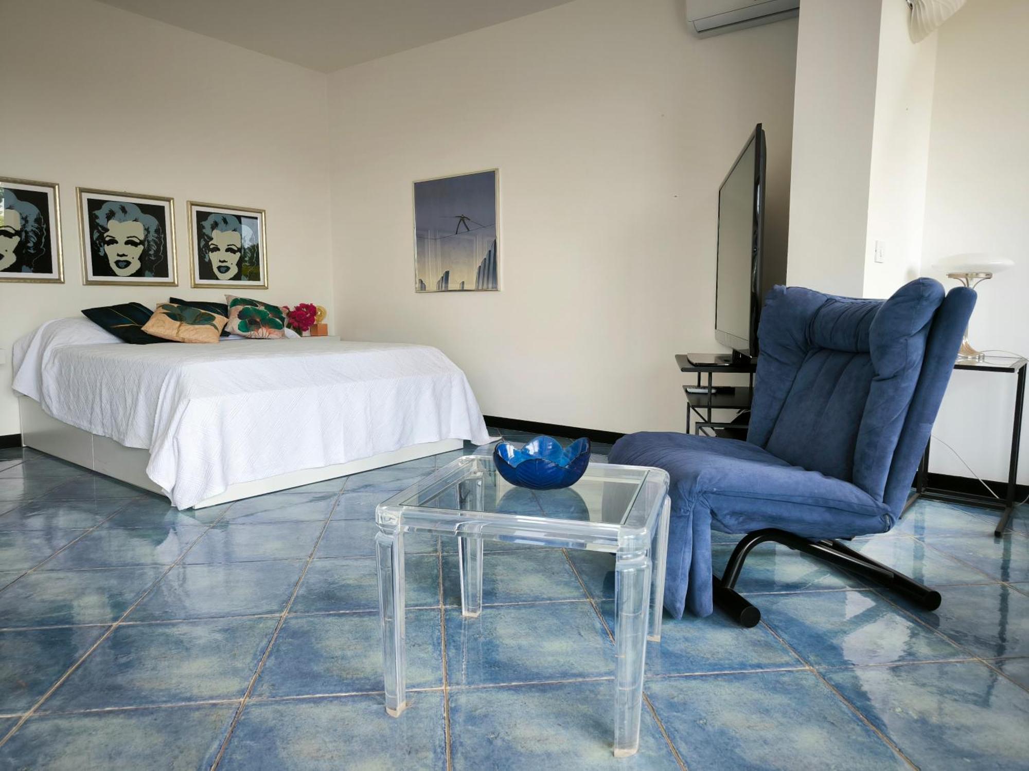 Versilia - Pietrasanta - Le Colmate Guesthouse Tonfano Exteriör bild