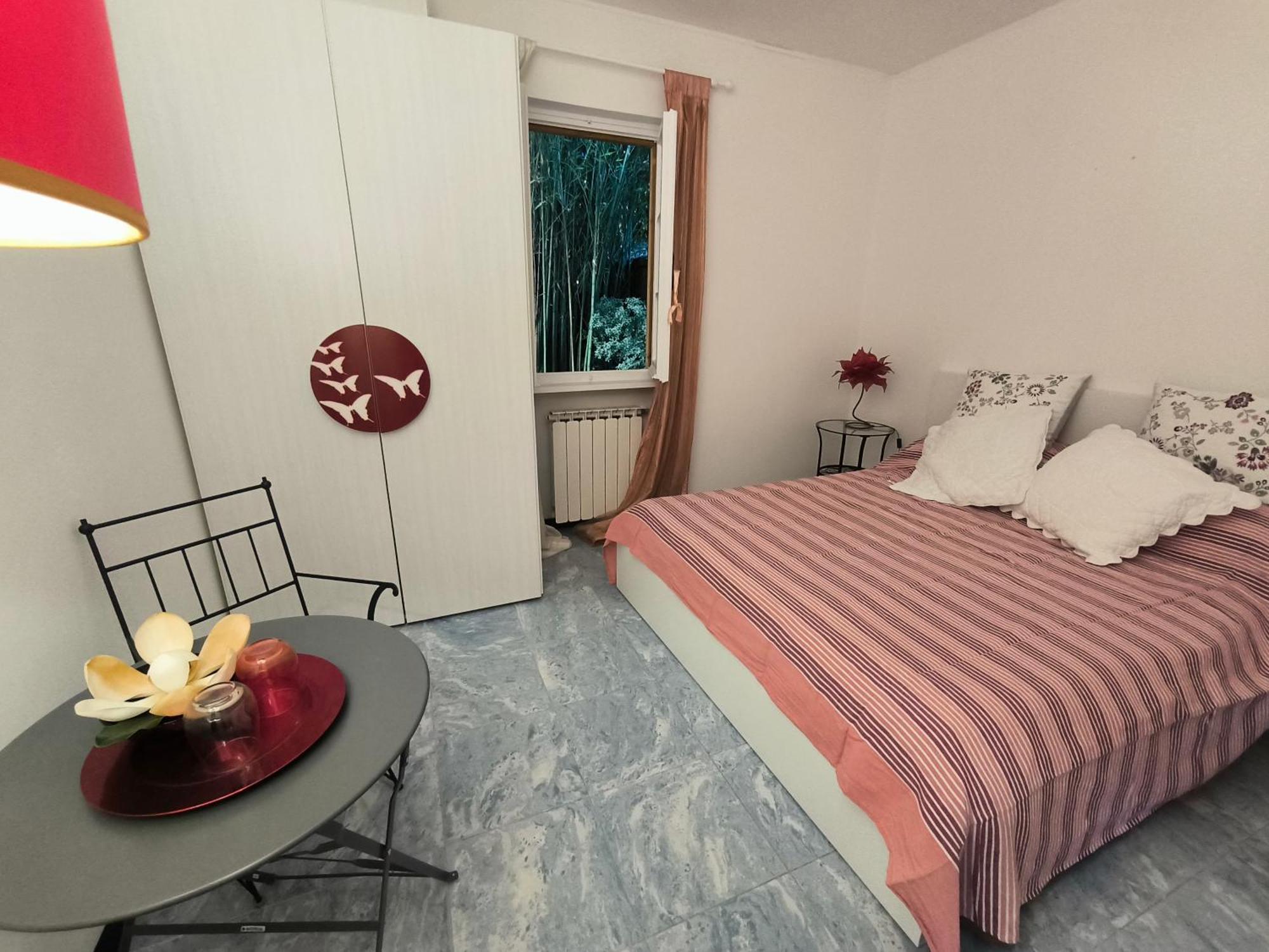 Versilia - Pietrasanta - Le Colmate Guesthouse Tonfano Exteriör bild