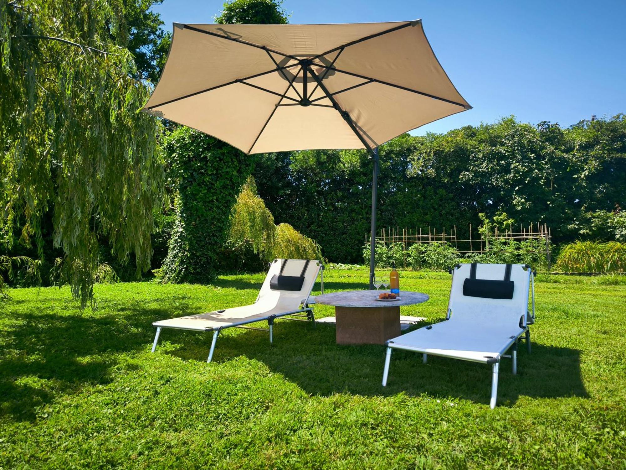 Versilia - Pietrasanta - Le Colmate Guesthouse Tonfano Exteriör bild