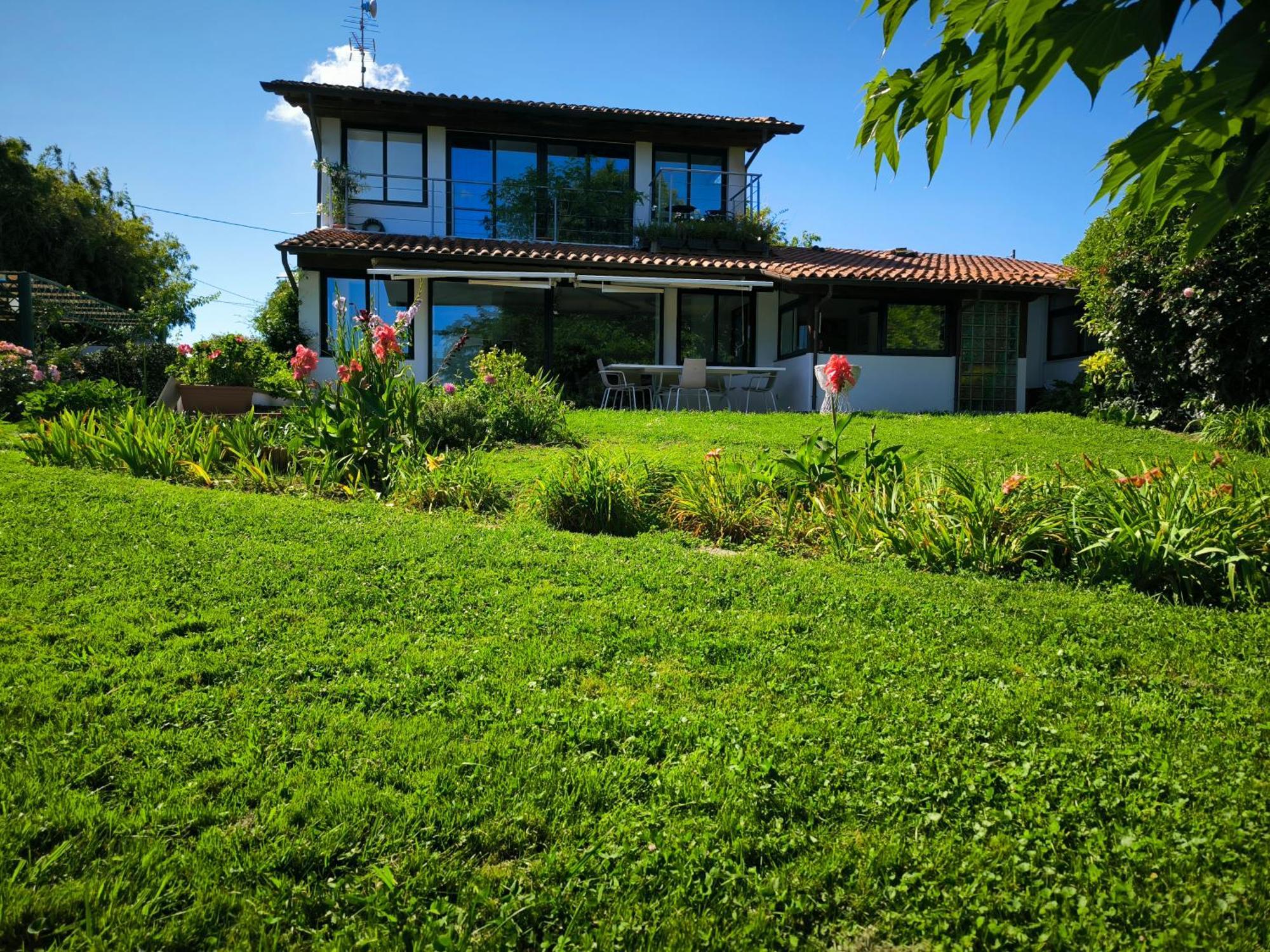 Versilia - Pietrasanta - Le Colmate Guesthouse Tonfano Exteriör bild